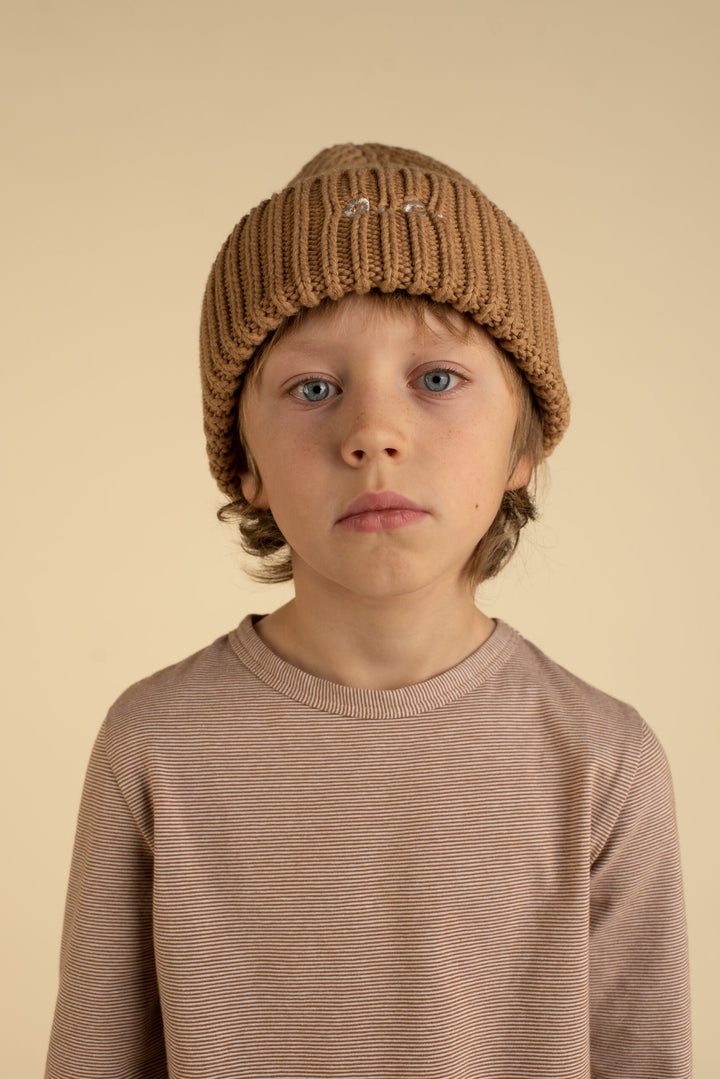 OXOX CLUB Beanie in Caramel
