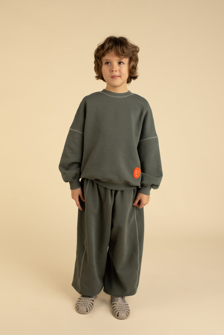 Sweatshirt with a Potato Patch