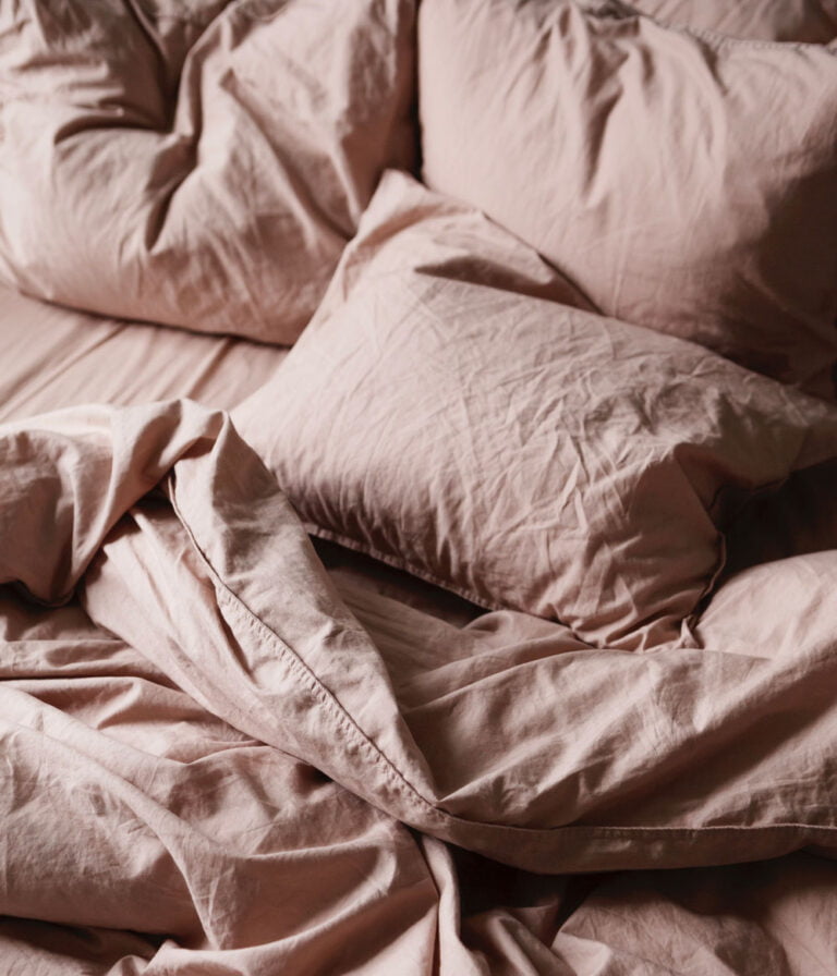 Midnatt Duvet Cover in Dusty Rose