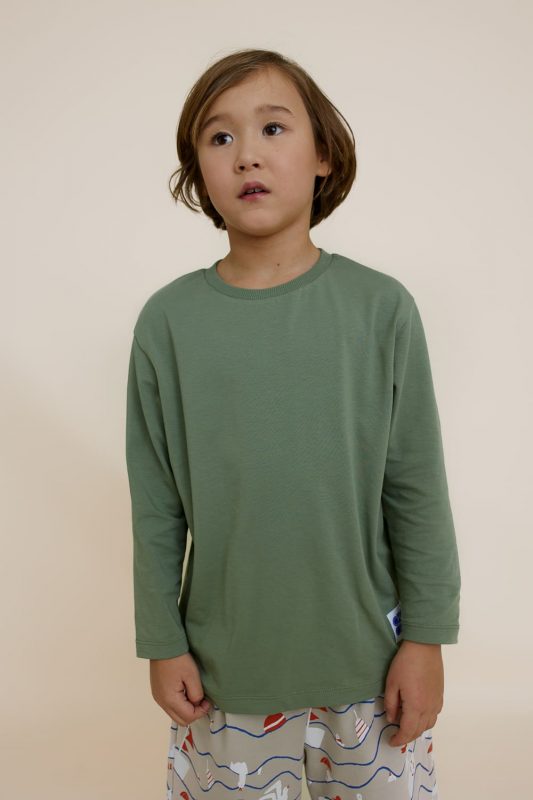 Green Simple Long Sleeve T-Shirt