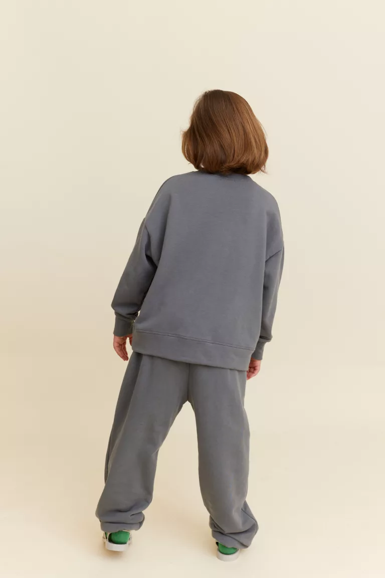 Pants with boucle patches