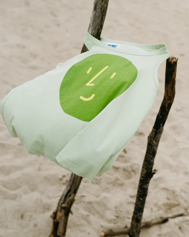 This isn’t just a tee. It’s your go-to tee for scorching beach days. You’ll want to live in it.
#oxoxclub #potatotee