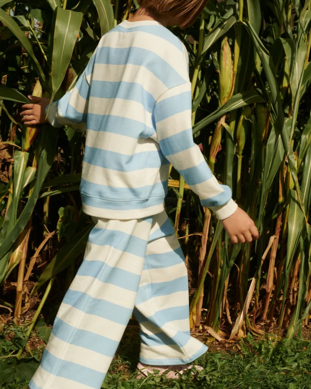 Big, small, bold, or subtle—whatever your stripe style, we’ve got it. Explore all kinds of stripes at oxoxclub.com