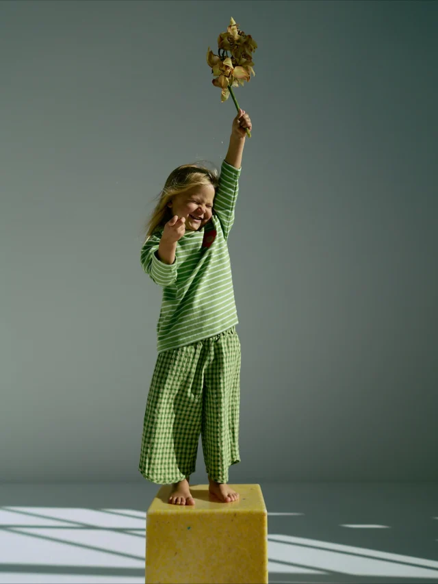 Meet Aria — the best poser and daughter of the incredibly talented photographer, Co-founder, and Creative Director of @van_duo , @ausra_create. 
Little Aria is wearing @oxoxclub from head to toe in her mom’s studio in Copenhagen.

#oxoxclub