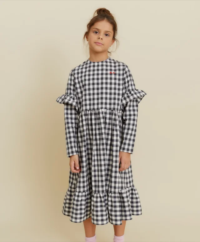 A dress for a chic day in the city. 
Style it with cowboy boots for an unforgettable look.
#oxoxclub