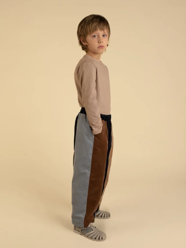 Corduroy, but make it a statement.
New in: The Corduroy Pants that bring fun and function together in one piece! 

Shop now at oxoxclub.com 
#oxoxclub