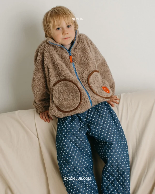 New in • For playful everyday 
Discover online. 
#oxoxclub