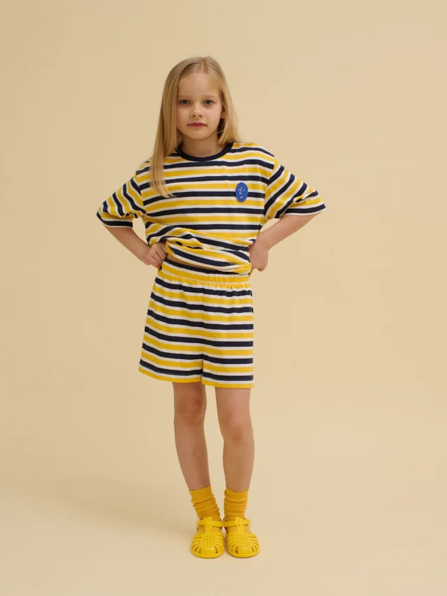 The striped set you’ll reach for all summer long.
Made from soft cotton in an oversized fit that’s easy to mix and match.

Available at oxoxclub.com